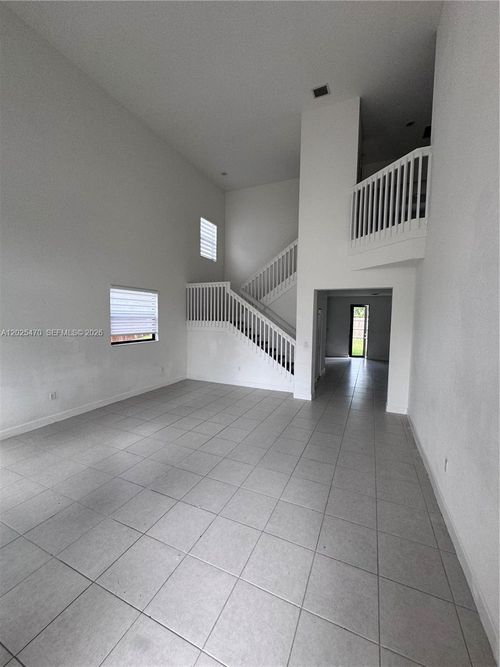 157-157 Ne 27th Ter, Homestead, FL, 33033-7165 | Card Image