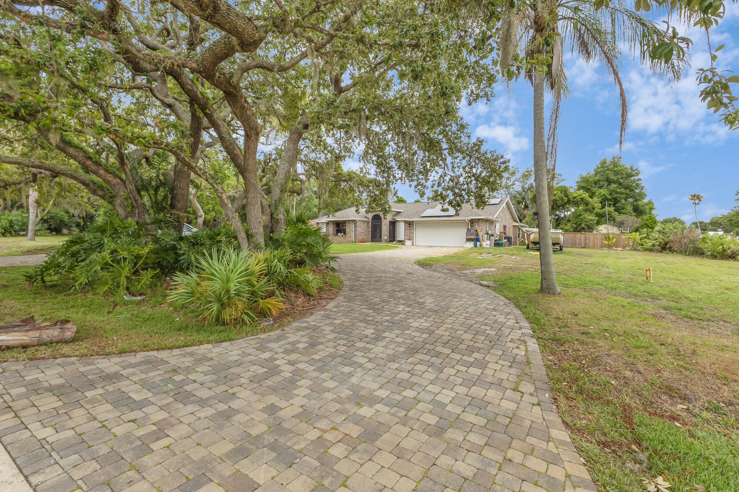 Pinehill Ct, Palm Bay, FL 32907