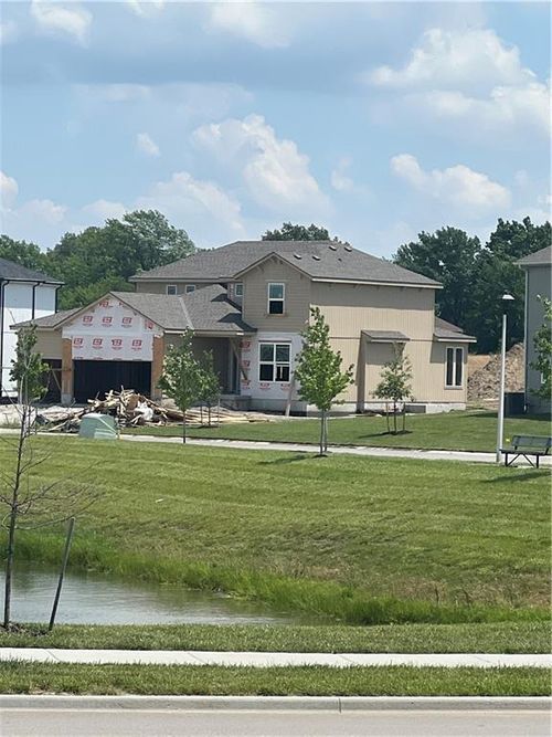18841 W 169th Ter, Olathe, KS, 66062-2837 | Card Image