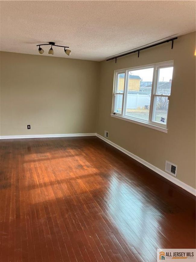 116 7 Th St, House other with 3 bedrooms, 2 bathrooms and null parking in Port Reading NJ | Image 6