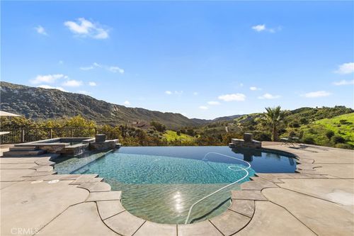 29165 Ridgeline Ct, Temecula, CA, 92590 | Card Image