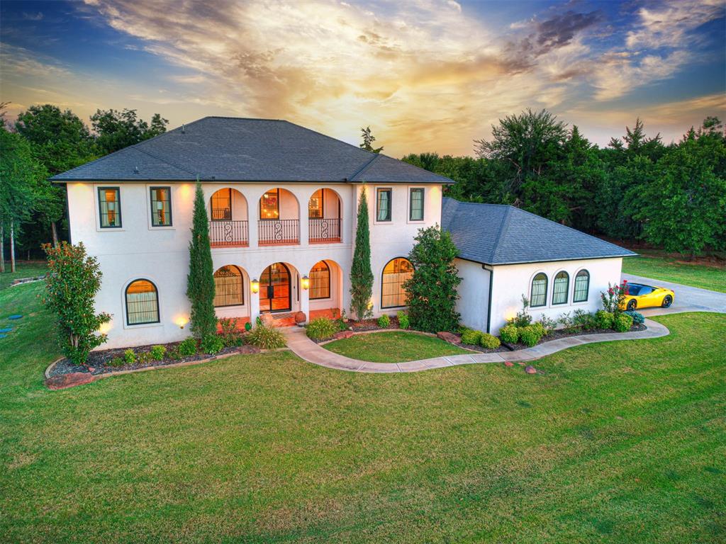 Perth Dr, Edmond, OK 73013