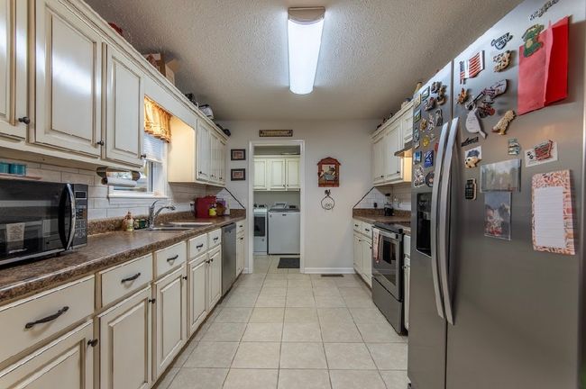 85 Austin St, House other with 3 bedrooms, 2 bathrooms and 1 parking in Savannah TN | Image 27