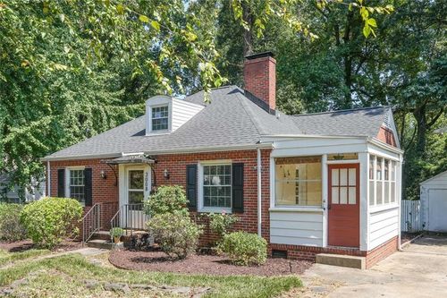 3008 Collier Dr, Greensboro, NC, 27403-1929 | Card Image