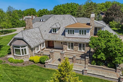 719 Midwest Club Pkwy, Oak Brook, IL, 60523-2581 | Card Image