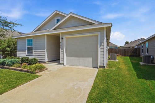 4306 Johnstown Ln, Forney, TX, 75126-3259 | Card Image