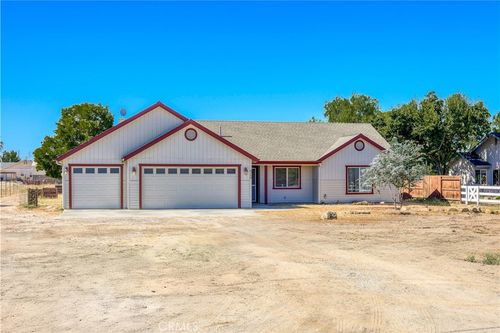 6150 Champagne Ln, Paso Robles, CA, 93446-6319 | Card Image