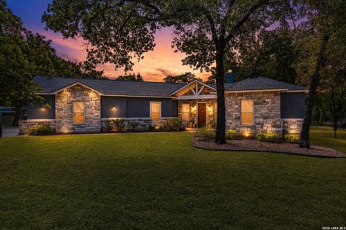 263 Cibolo Ridge Dr, La Vernia, TX, 78121-5950 | Card Image