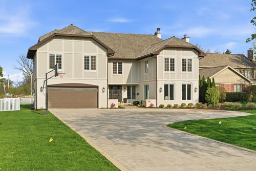 11 Princeton Rd, Hinsdale, IL, 60521-4739 | Card Image