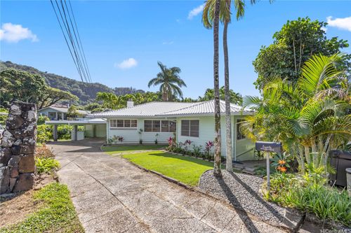 19 Hinalo Pl, Honolulu, HI, 96817-1112 | Card Image
