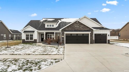 2011 Fairway Dr, Auburn, IN, 46706-9207 | Card Image