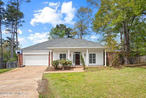 417 Pine Brake Cir, Ridgeland, MS, 39157-4130 | Card Image