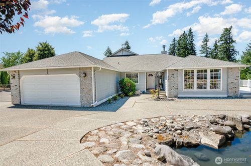 5544 Clover Valley Rd Se, Port Orchard, WA, 98367-9051 | Card Image