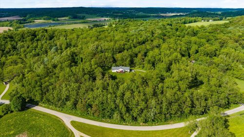 7665 Hirst Rd, Heath, OH, 43056-9364 | Card Image