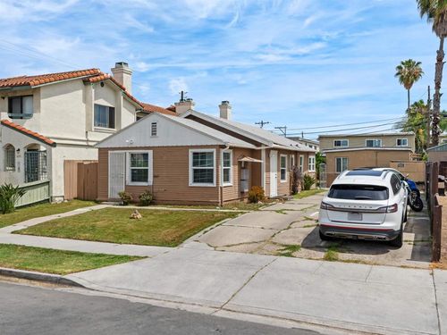 4669 Felton St, San Diego, CA, 92116-3393 | Card Image