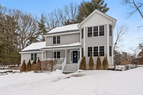 3 Mohegan Cir, Milford, MA, 01757-1171 | Card Image