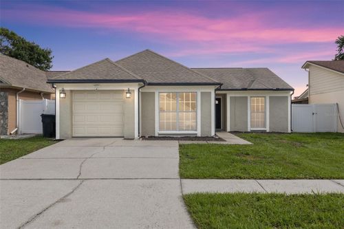 9105 Camino Villa Blvd, TAMPA, FL, 33635-1066 | Card Image
