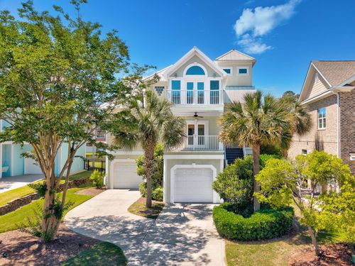 1011 Club House Dr, North Myrtle Beach, SC, 29582-2584 | Card Image