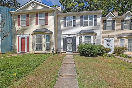 5582 Stonington Trace Pkwy, Stone Mountain, GA, 30087-5221 | Card Image