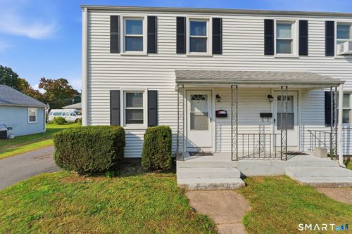 92 Seaman Cir, Manchester, CT, 06040-4844 | Card Image