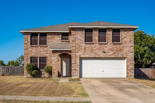 1200 Mcmillan Dr, Cedar Hill, TX, 75104-7342 | Card Image