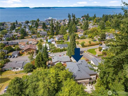645 Cornelia Ave, Mukilteo, WA, 98275-1740 | Card Image