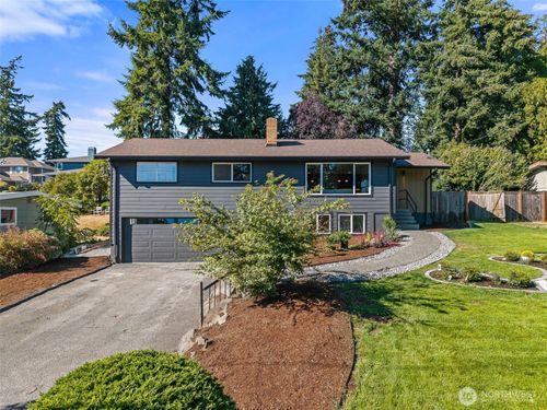 1836 Nw 197th St, Shoreline, WA, 98177-2230 | Card Image
