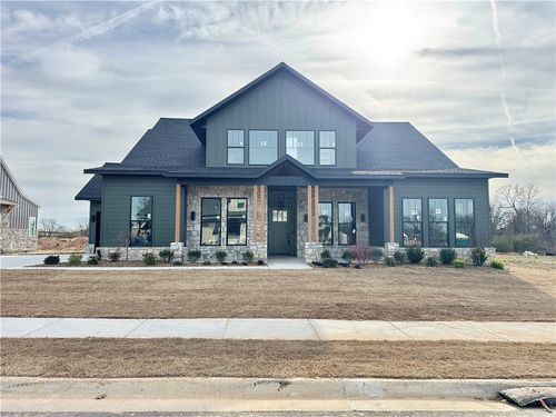 901 Greenhorn St, Bentonville, AR, 72712-3382 | Card Image