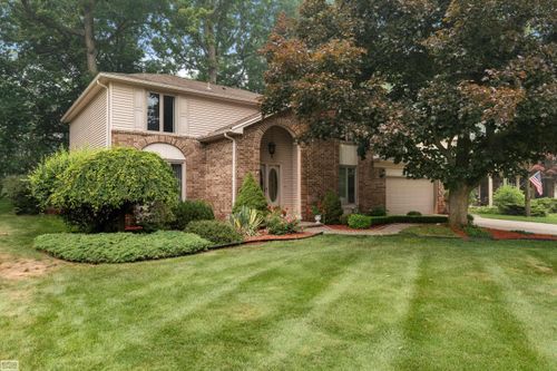 885 Medinah Dr, Rochester Hills, MI, 48309-1034 | Card Image