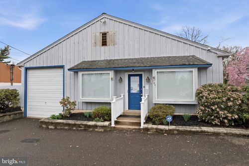 105 High St, DUBLIN, PA, 18917-2313 | Card Image