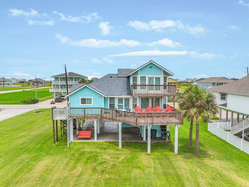 18323 Shaman Dr, Galveston, TX, 77554-1011 | Card Image