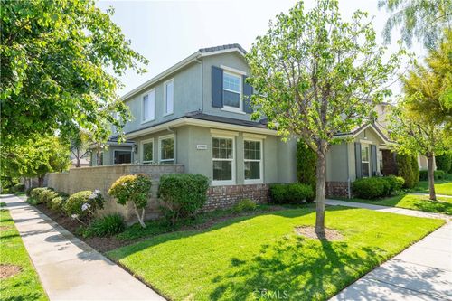 19900 Santa Rosa Dr, Porter Ranch, CA, 91326-4161 | Card Image