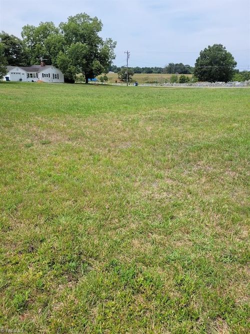 4814 Nc Highway 90 E, Hiddenite, NC, 28636-9396 | Card Image