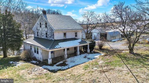 1250 New Philadelphia Rd, POTTSTOWN, PA, 19465-8666 | Card Image