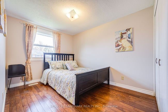 2 - 401 Keats Way, Condo with 5 bedrooms, 3 bathrooms and 1 parking in Waterloo ON | Image 29