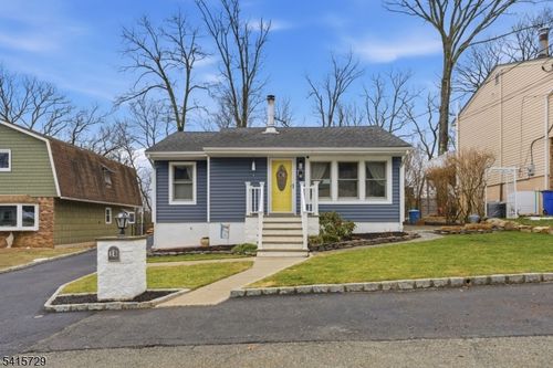 18 Erie Ave, Rockaway, NJ, 07866-1118 | Card Image