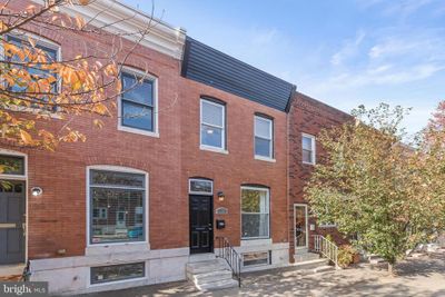 120 Rochester Place, Townhouse with 3 bedrooms, 2 bathrooms and null parking in BALTIMORE MD | Image 1