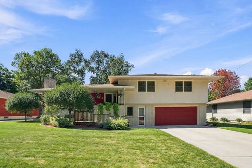 314 Maple Ave S, Maple Lake, MN, 55358-3517 | Card Image
