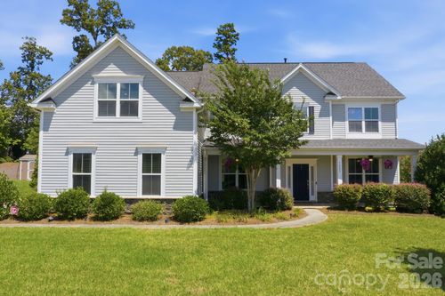 7223 Old Valley Way, Harrisburg, NC, 28075-5642 | Card Image