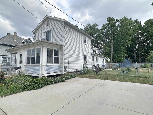 811 Mckinley Street, Janesville, WI, 53548 | Card Image