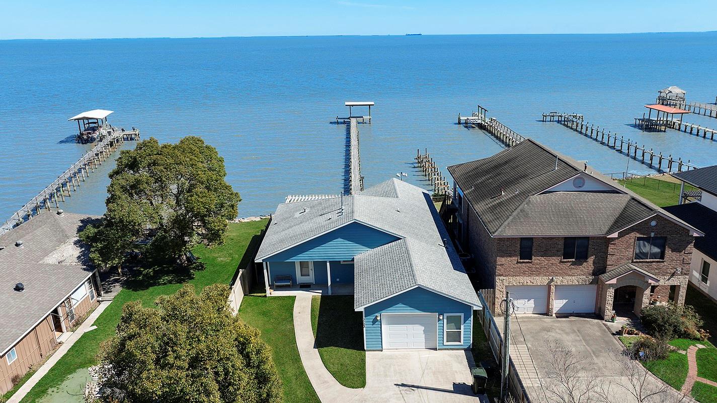 Residential in Bacliff
