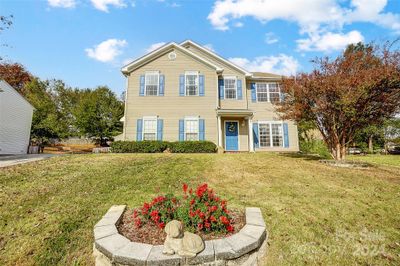 619 Mossfield Court, House other with 4 bedrooms, 2 bathrooms and null parking in York SC | Image 2