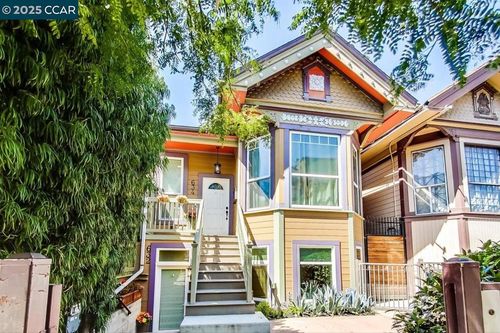 634 22nd St, Oakland, CA, 94612 | Card Image