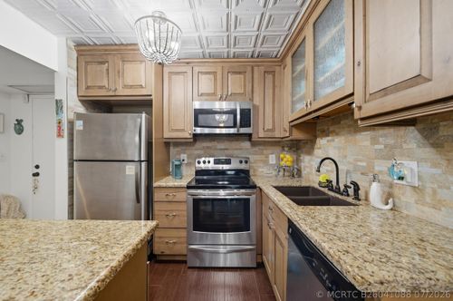 102-101 E Mcnab Rd, Pompano Beach, FL, 33060-9250 | Card Image