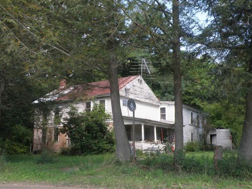 627 Abbott Road, Brattleboro, VT, 05301 | Card Image