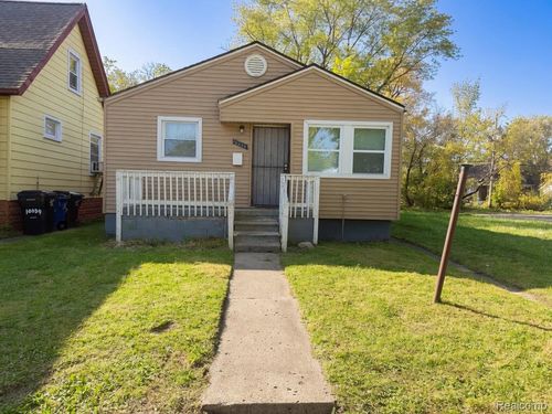 18043 Syracuse St, Detroit, MI, 48234-2517 | Card Image