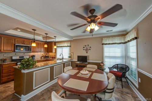 25 Douglaston Ct, Ridge, NY, 11961-1608 | Card Image