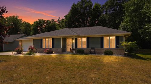 2301 Laforge Ln, Auburn, IN, 46706-1014 | Card Image
