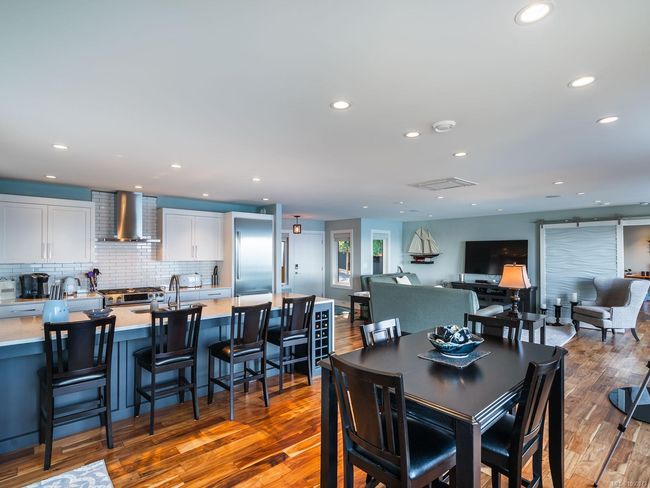 1380 Reef Rd, House other with 2 bedrooms, 4 bathrooms and 6 parking in Nanoose Bay BC | Image 12