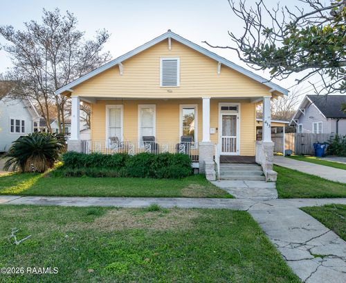 413 N Avenue J, Crowley, LA, 70526-4535 | Card Image